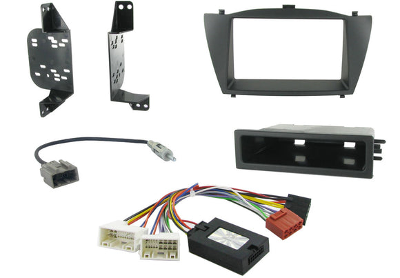 CTKHY06 FULL SILVER DOUBLE DIN FITTING KIT FOR  HYUNDAI i35 - 2010> - SAFE'N'SOUND