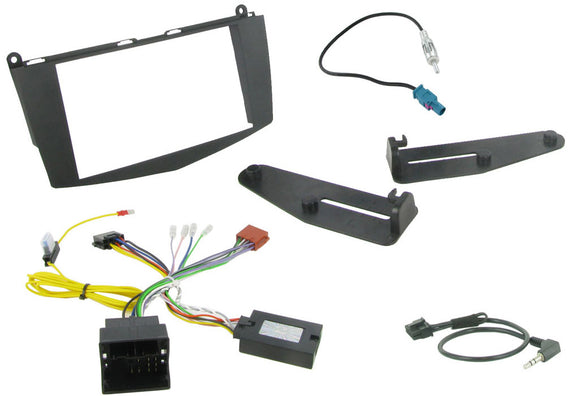 CTKMB03 DOUBLE DIN FITTING KIT FOR MERCEDES C-CLASS W204 2007>  Note:W204 model. - SAFE'N'SOUND